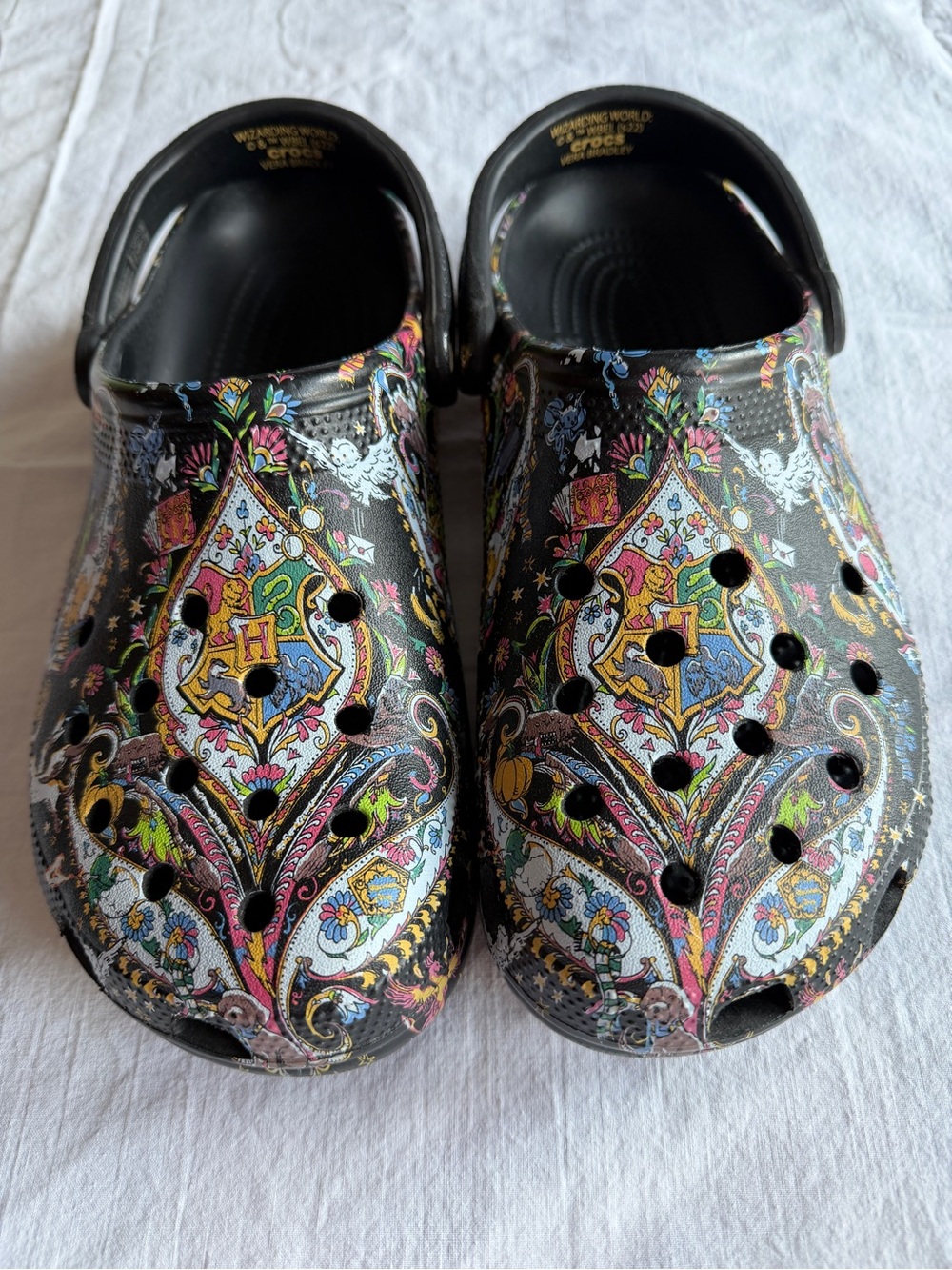 COLLECTIBLE - Vera Bradley / Harry Pitter Classic CROCS